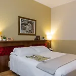 Alga Hotell 3*