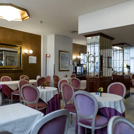 Alga Hotel