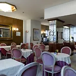 阿尔格酒店 酒店