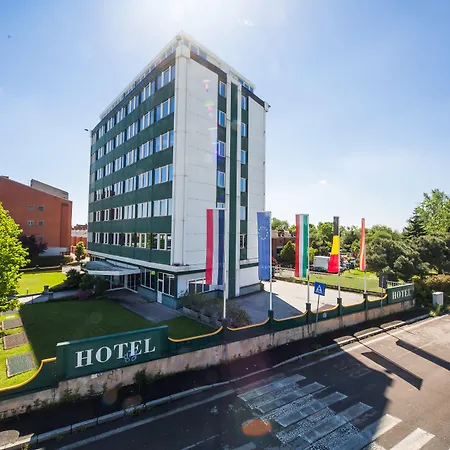 Alga Hotel Mailand