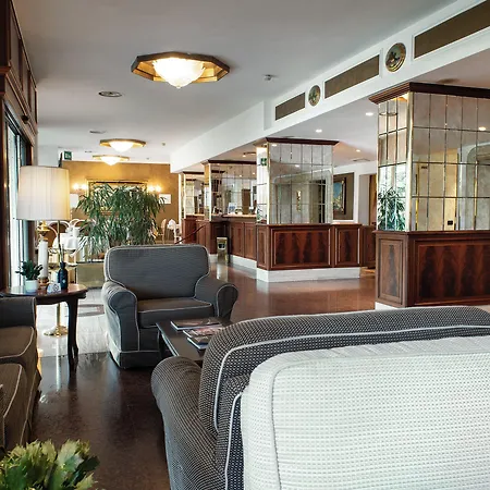 Hotel Alga Milán