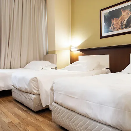Alga Hotel 3*