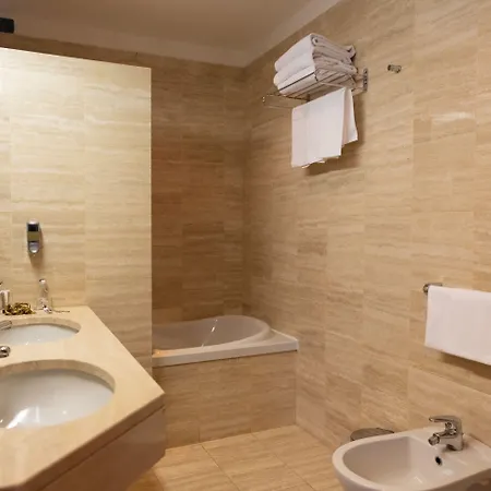 Alga Hotel