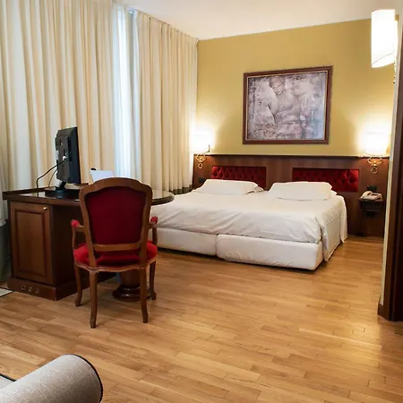 Alga Otel 3*